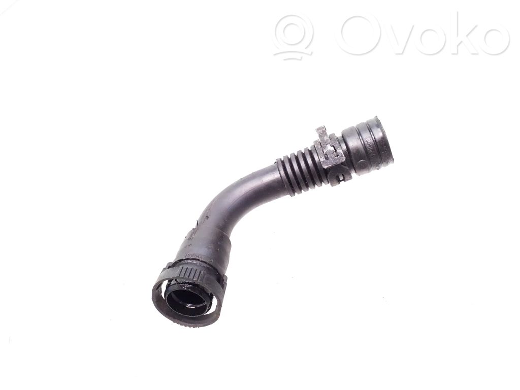 Volkswagen PASSAT B6 Ventilație/conductă aerisire/furtun 