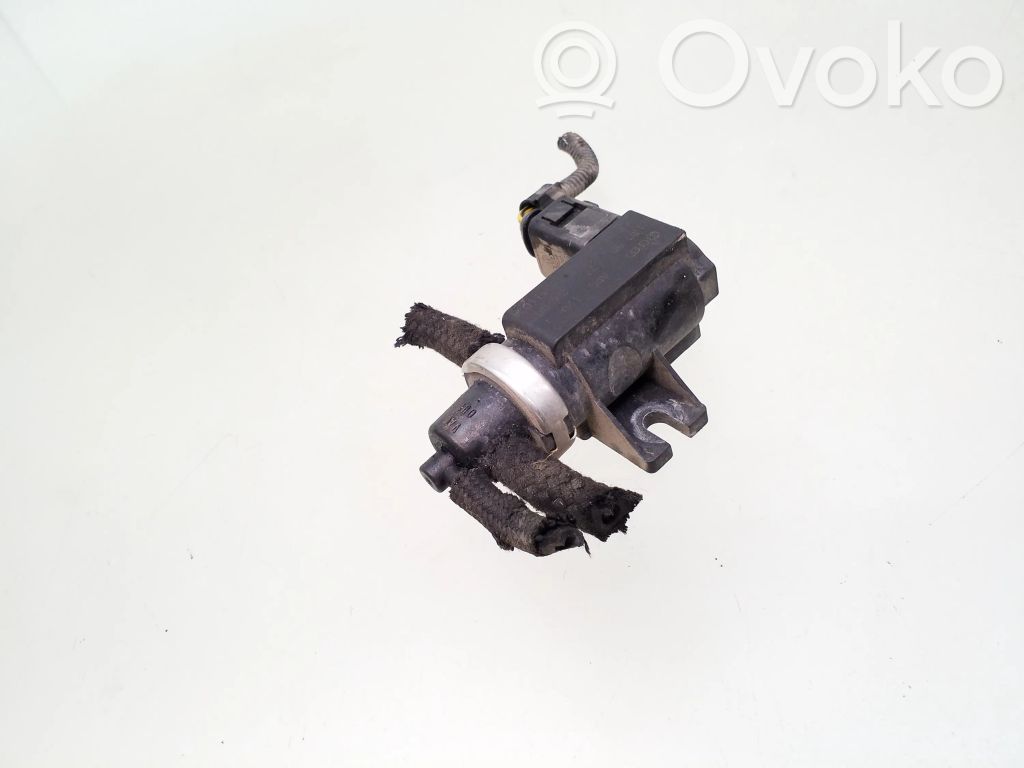 Volkswagen Golf IV Solenoid supapă turbosuflantă 
