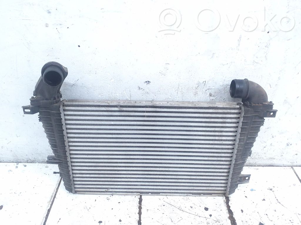Opel Astra H Interkūlerio radiatorius 