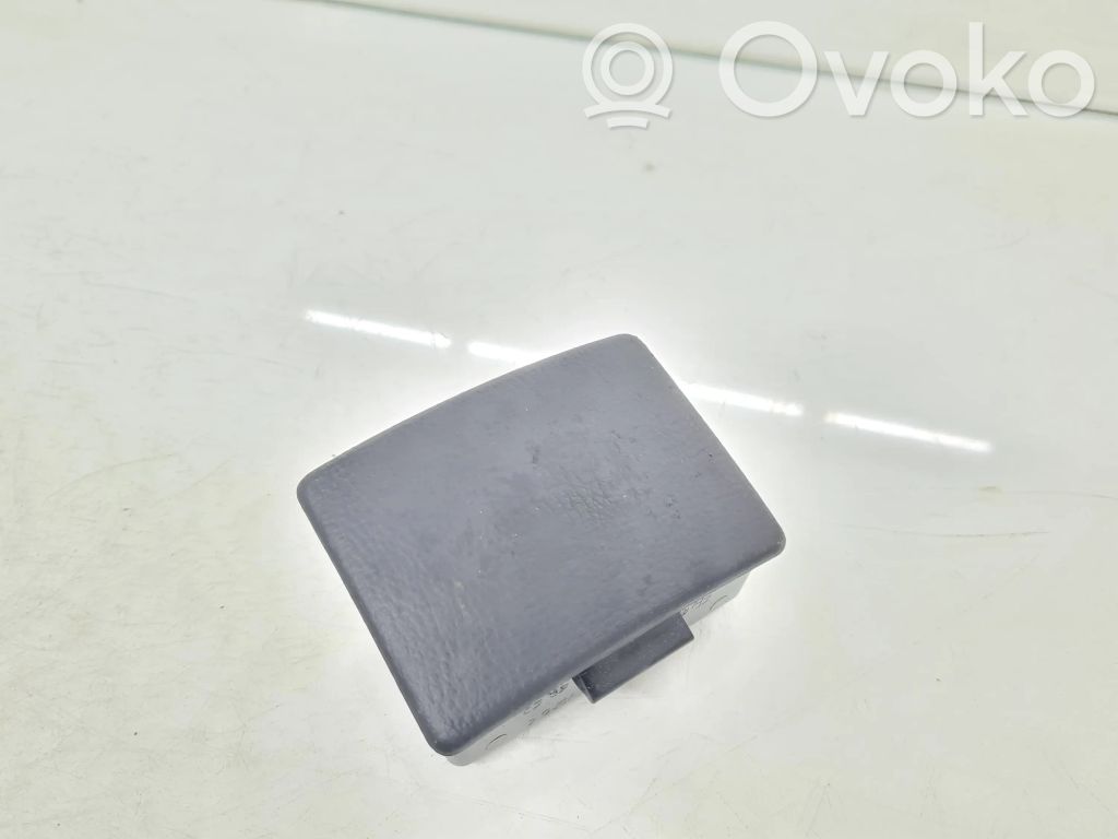 Aschenbecher   GJ6A64661