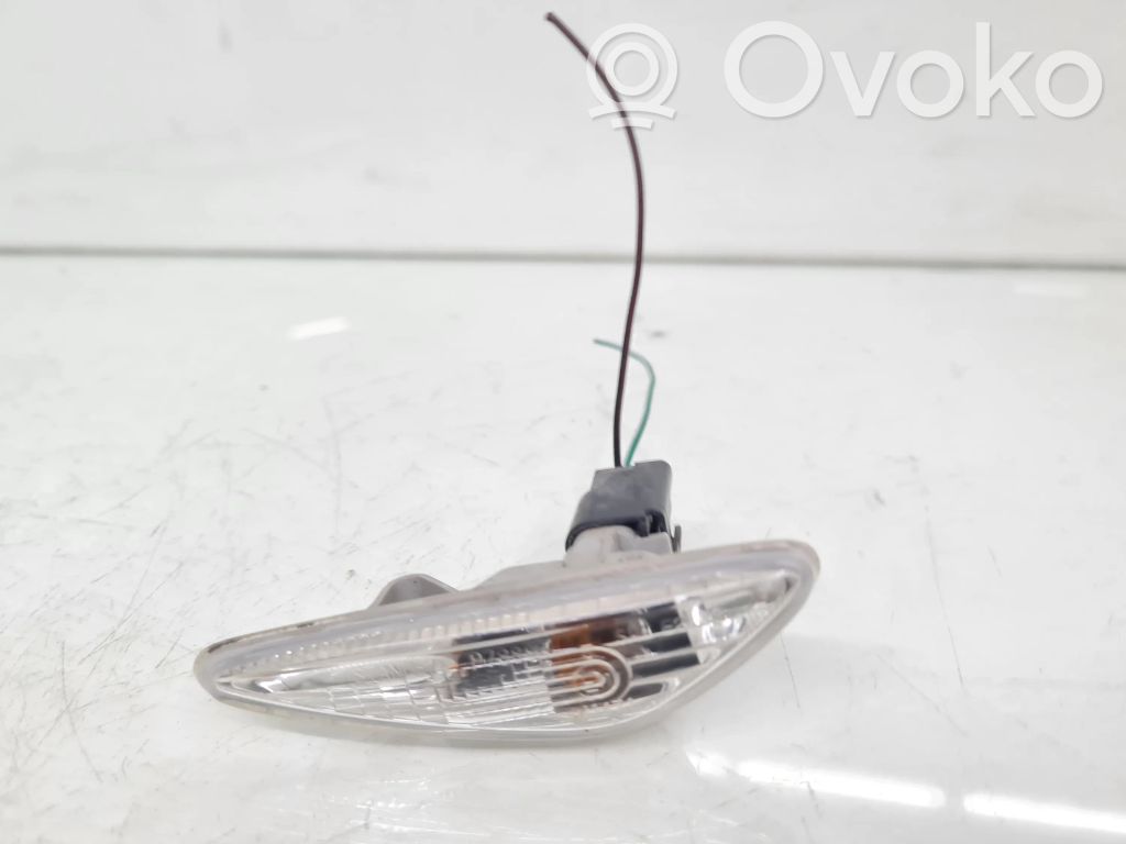 Mazda 6 Front fender indicator light 