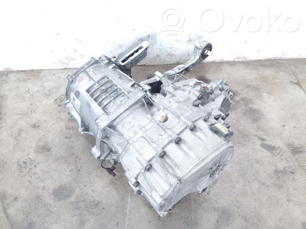 Porsche Taycan 9J1 Elektromobilio variklis 