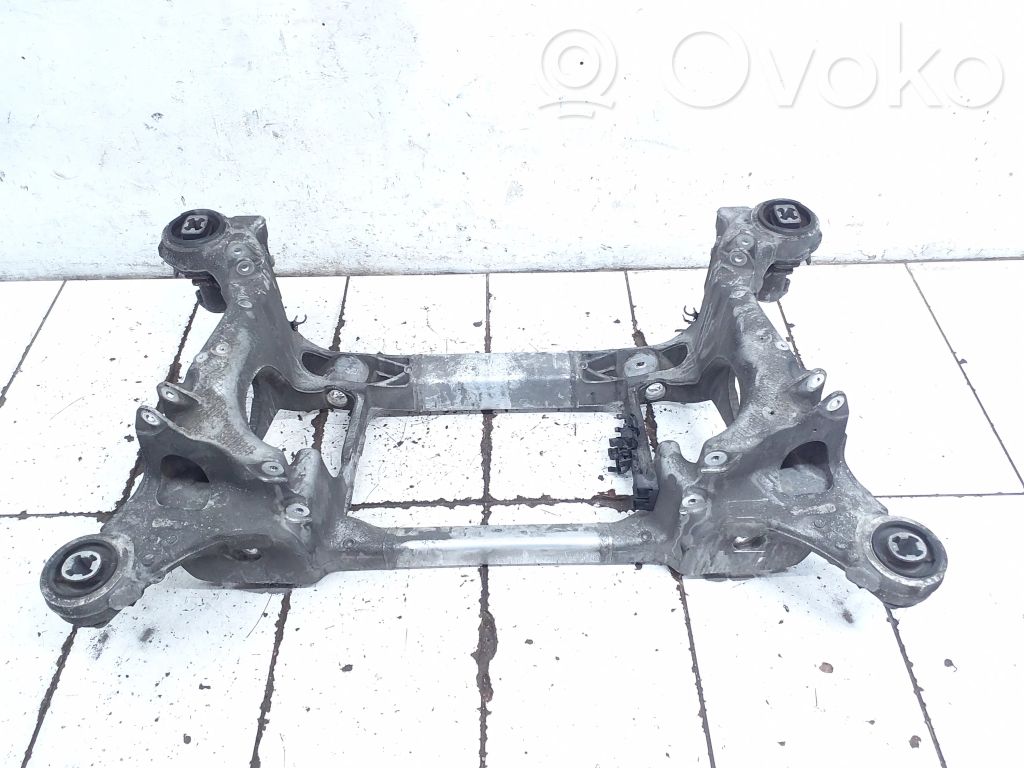 Porsche Taycan 9J1 Cadru auxiliar spate 