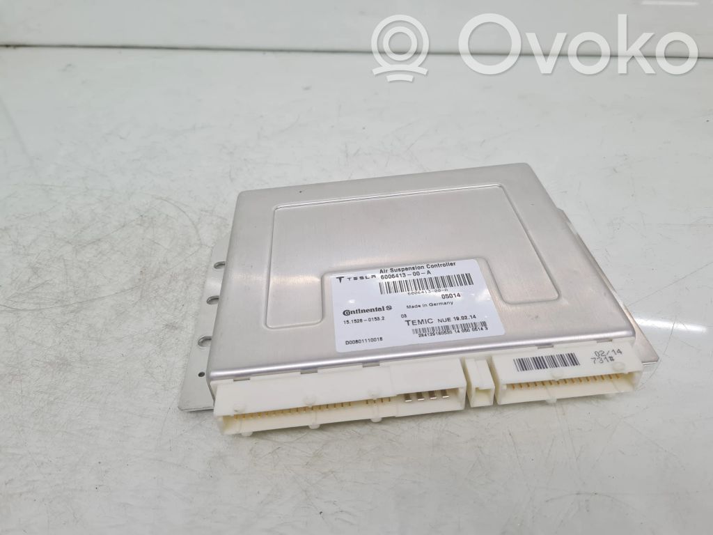 Tesla Model S Suspension control unit/module 
