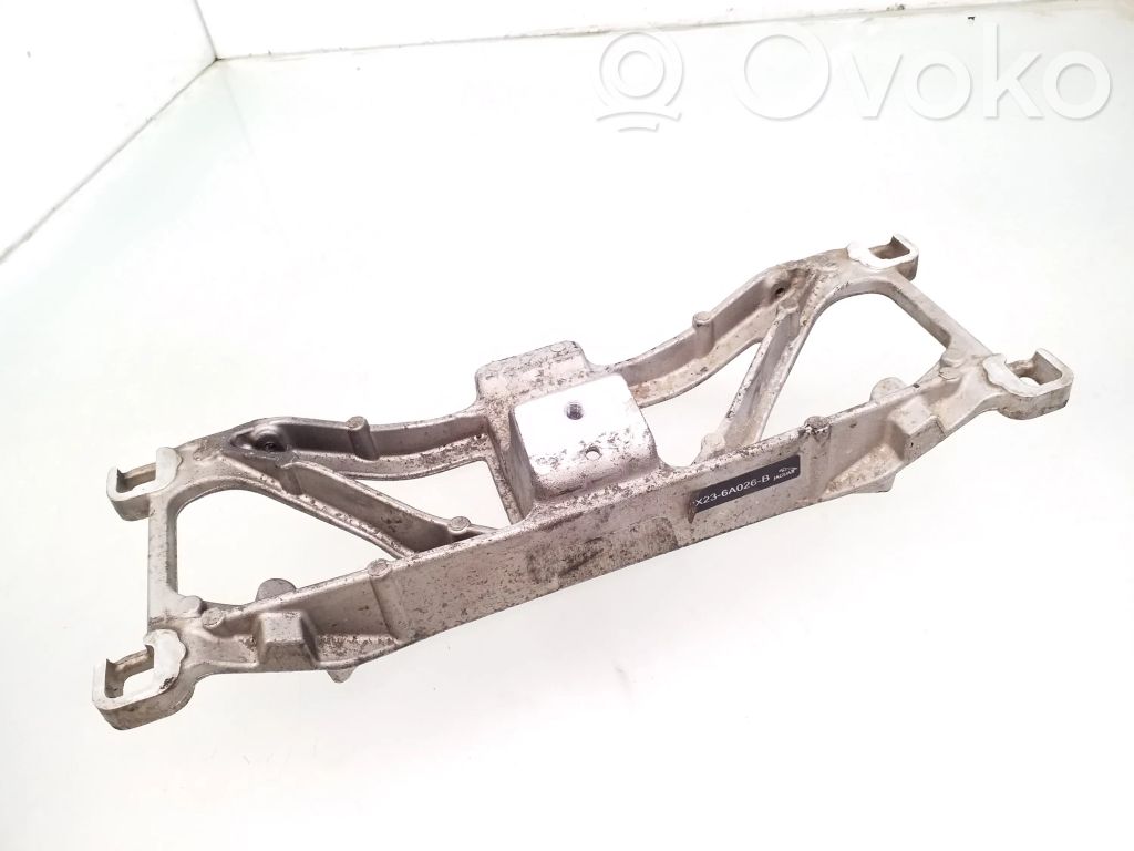 Jaguar XF X250 Gearbox mounting bracket 