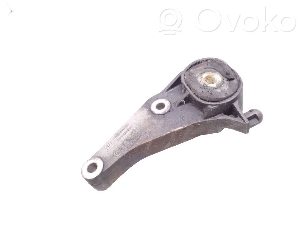 Opel Tigra B Engine mount bracket 