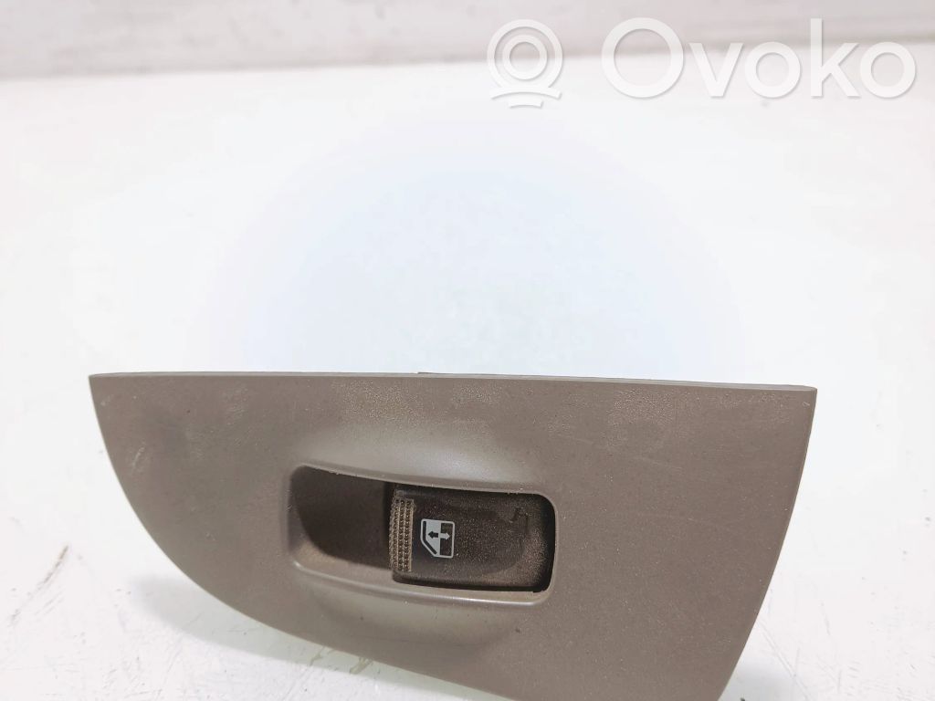 Hyundai Elantra Electric window control switch 