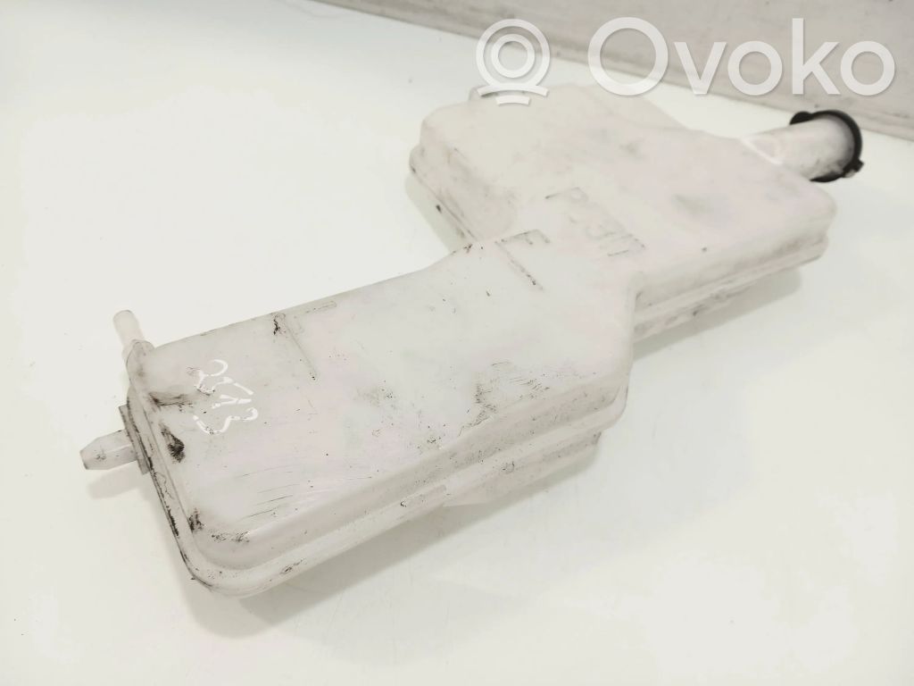 Mazda CX-3 Windshield washer fluid reservoir/tank 
