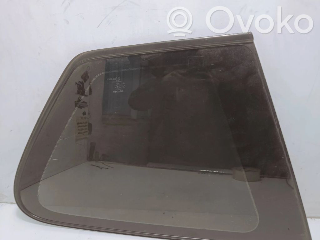 Toyota Avensis Verso Finestrino laterale posteriore