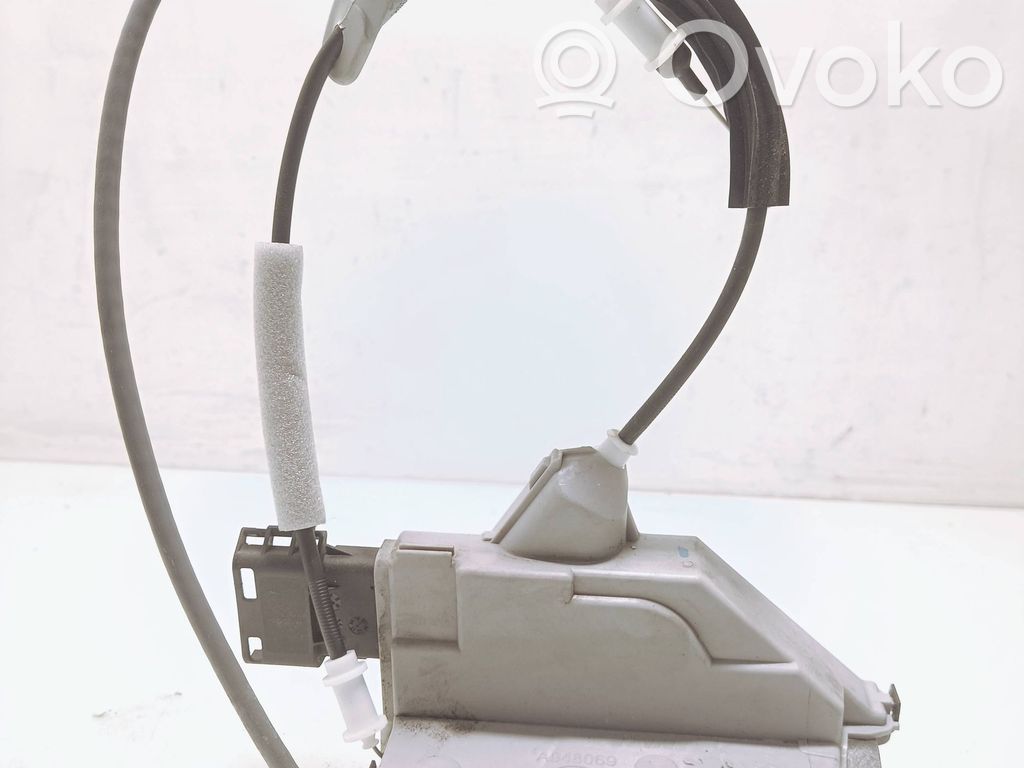 Cerradura de puerta trasera   A048069