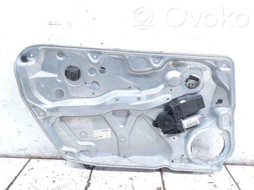 Volkswagen PASSAT B5 Regulador de puerta delantera con motor 