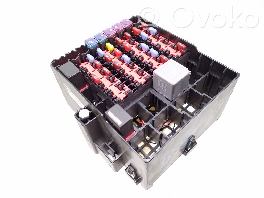 Sulakemoduuli   C1BT14A005DRD,5M5T14B192BA,5M5T14B192EA,C1BT14A005DRD