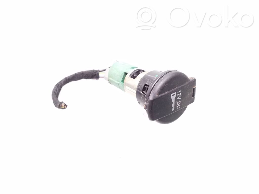 Citroen Jumper 12 V Socket (front) 