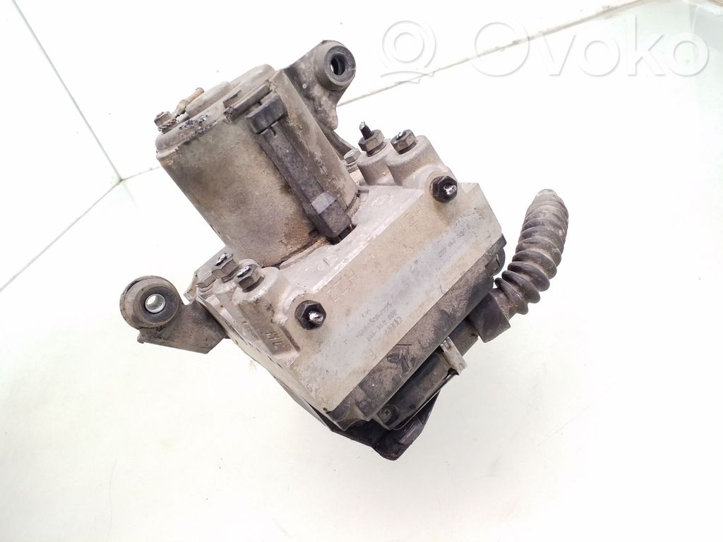 Audi A4 S4 B5 8D ABS bloks 