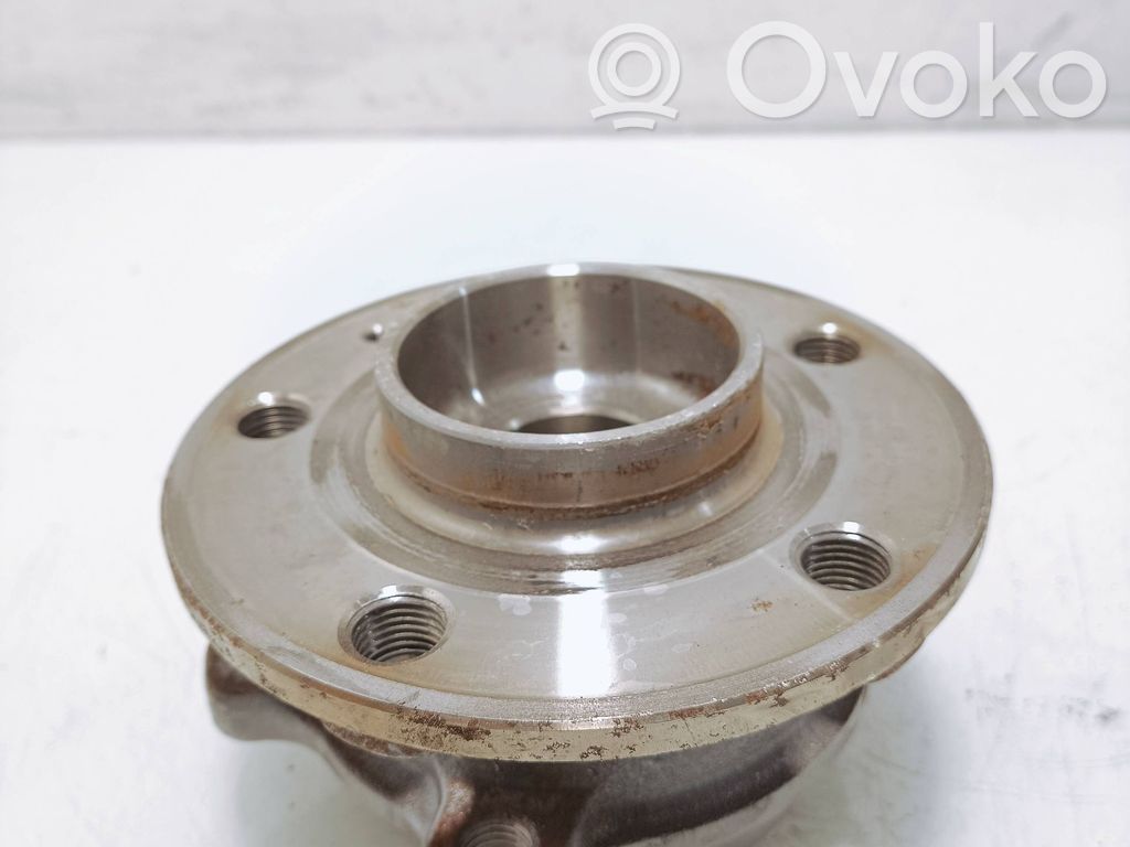 Cubo de rueda trasera   32346783