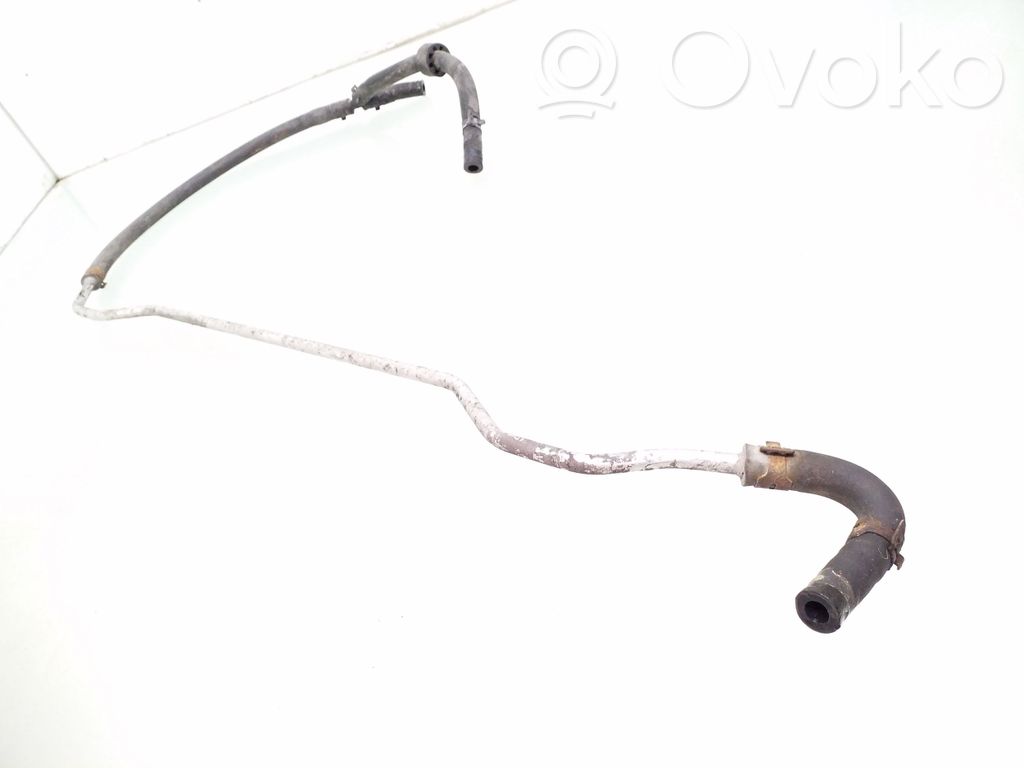 Mercedes-Benz B W245 Tubo flessibile del liquido di raffreddamento del motore