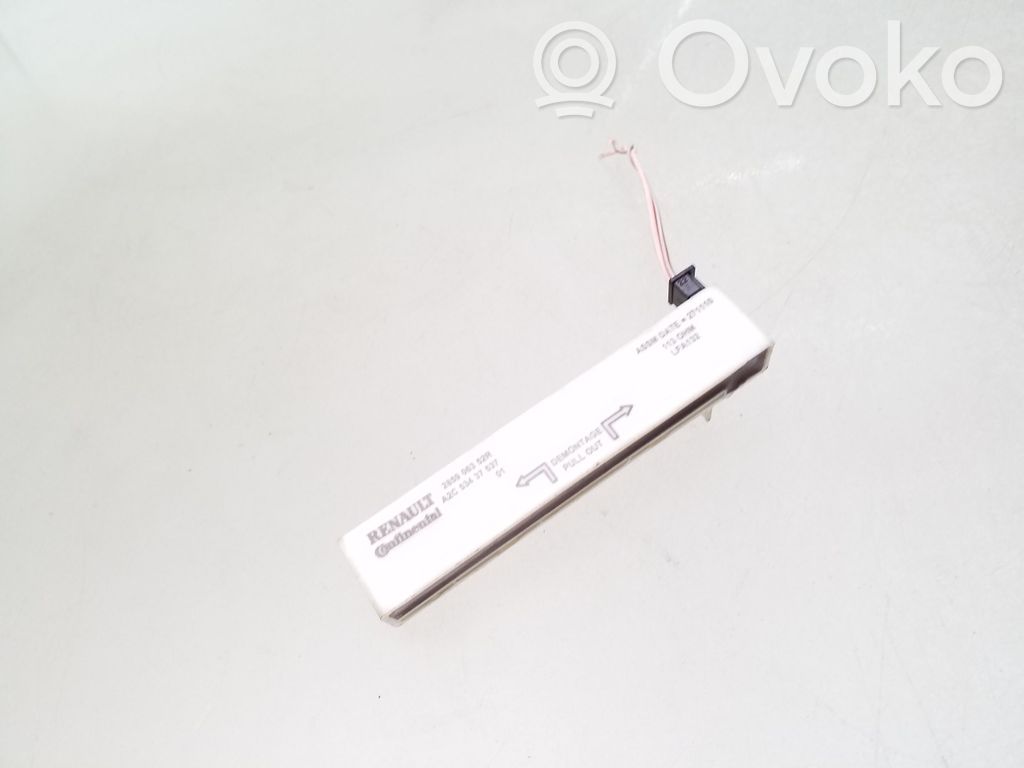 Renault Megane III Amplificator antenă aeriană 