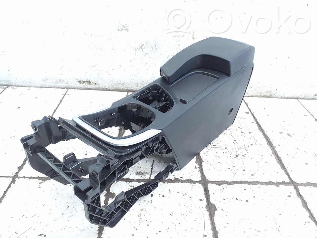 Opel Insignia A Centrinė konsolė 
