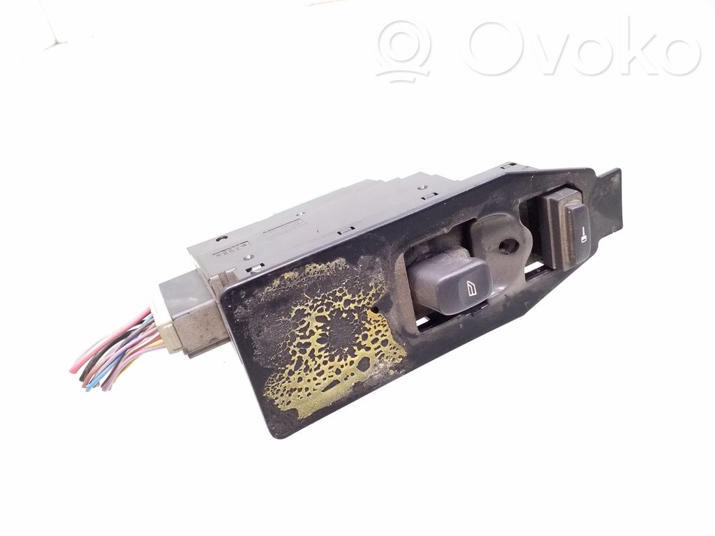 Volvo S60 Electric window control switch 