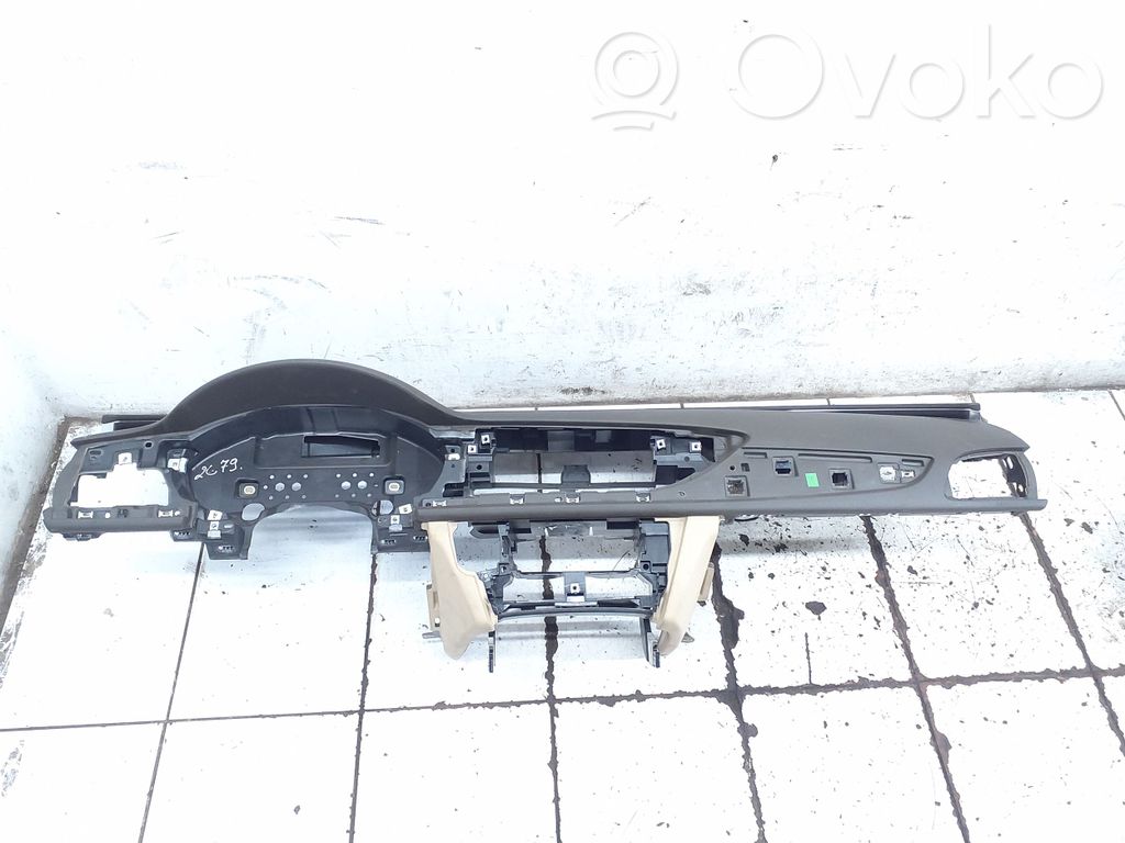 Audi A6 S6 C7 4G Panelis 