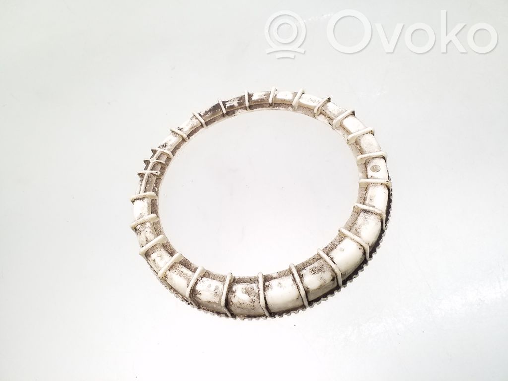 Audi A5 Sportback 8TA Anello/dado di bloccaggio della vite della pompa del carburante nel serbatoio 