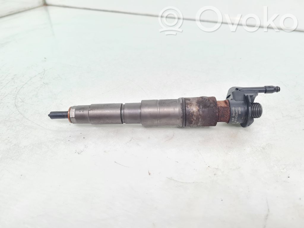 BMW 7 E65 E66 Fuel injector 