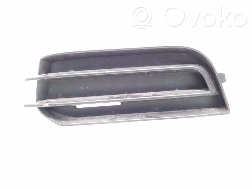 Audi A1 Front bumper lower grill 