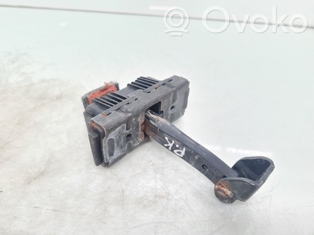 BMW 3 E90 E91 Front door check strap stopper 