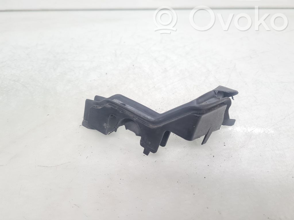 BMW 3 E90 E91 Engine compartment rubber 