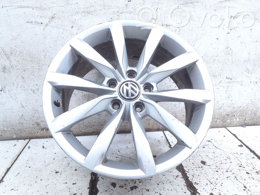 Volkswagen Golf VII Cerchione in lega R17 