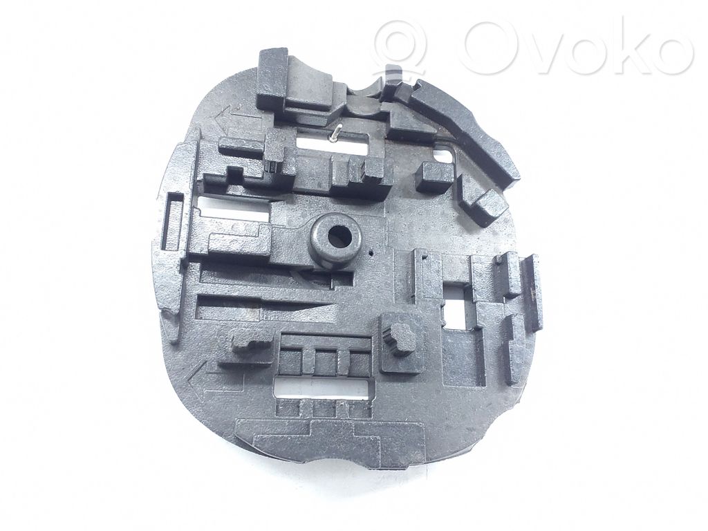 BMW 5 E60 E61 Spare wheel section trim 