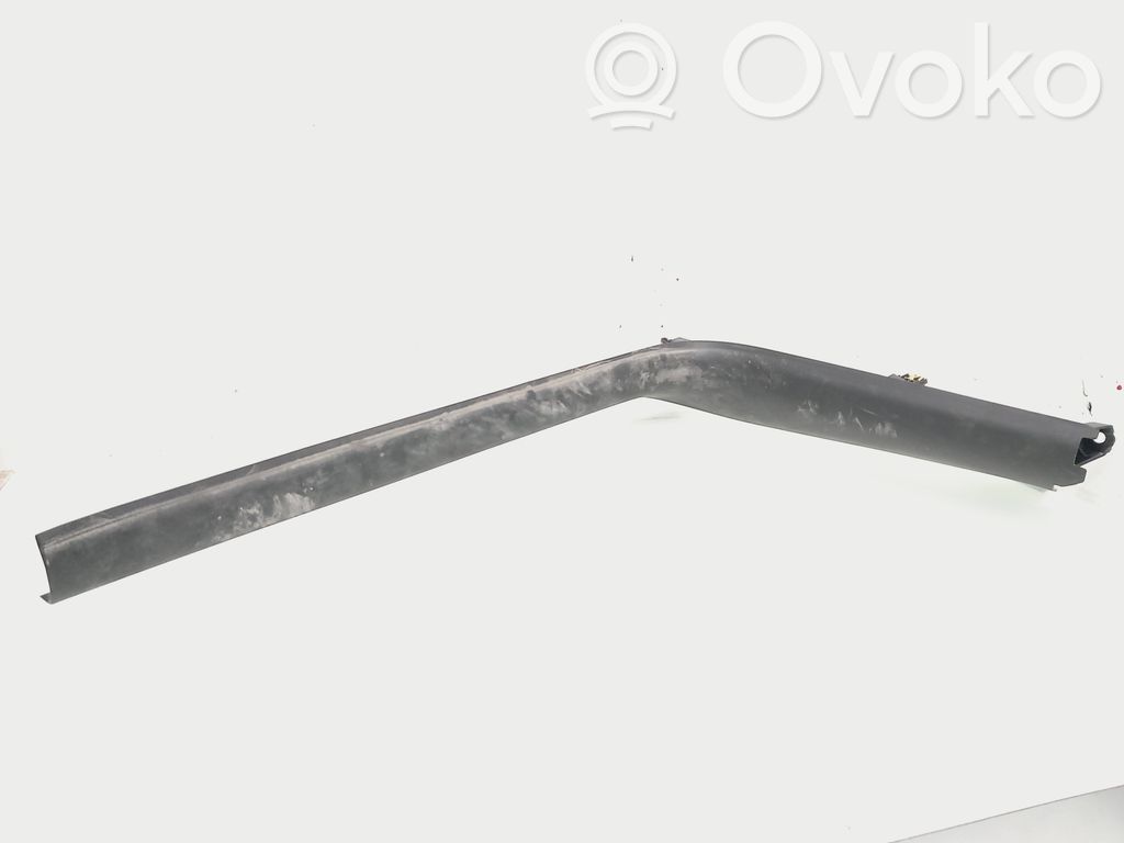 Tesla Model Y Priekinio slenksčio apdaila (vidinė) 