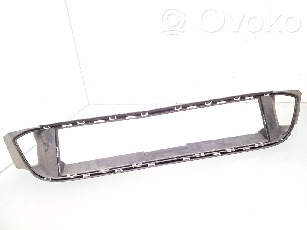 BMW 5 F10 F11 Mascherina inferiore del paraurti anteriore