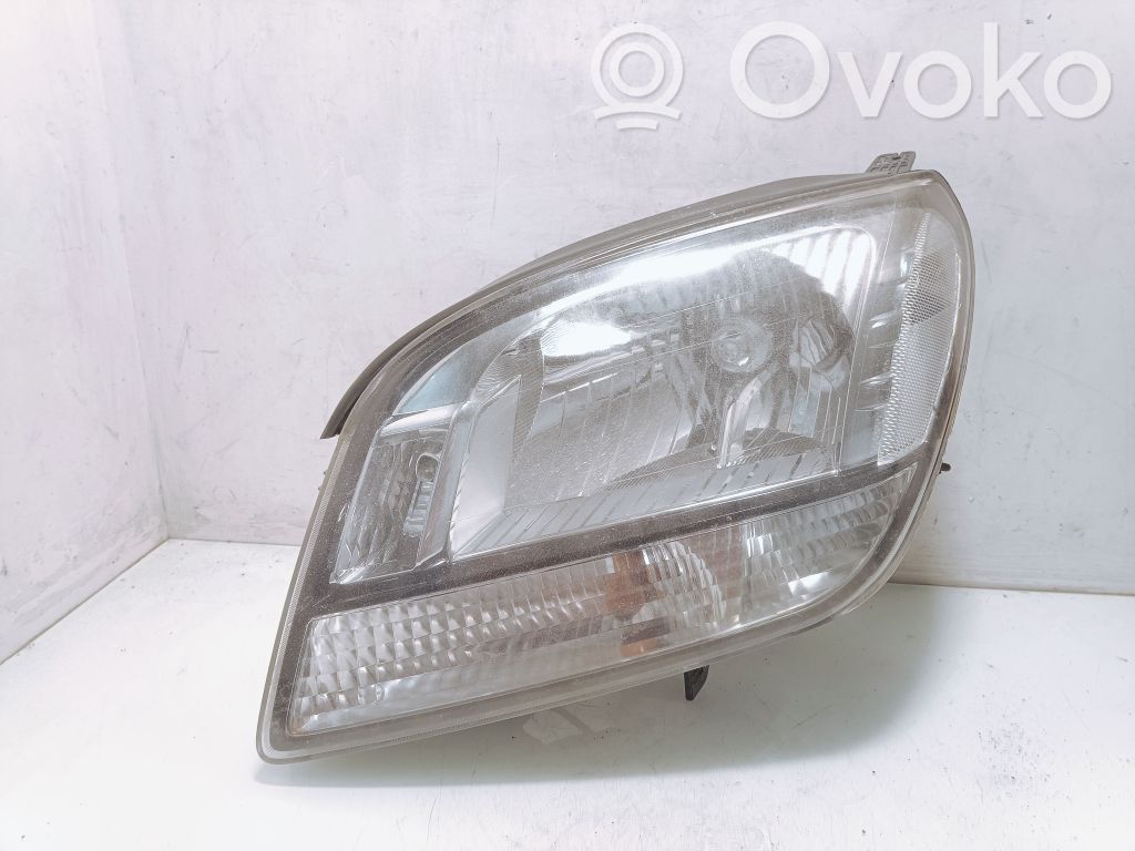 Chevrolet Orlando Lampa przednia 