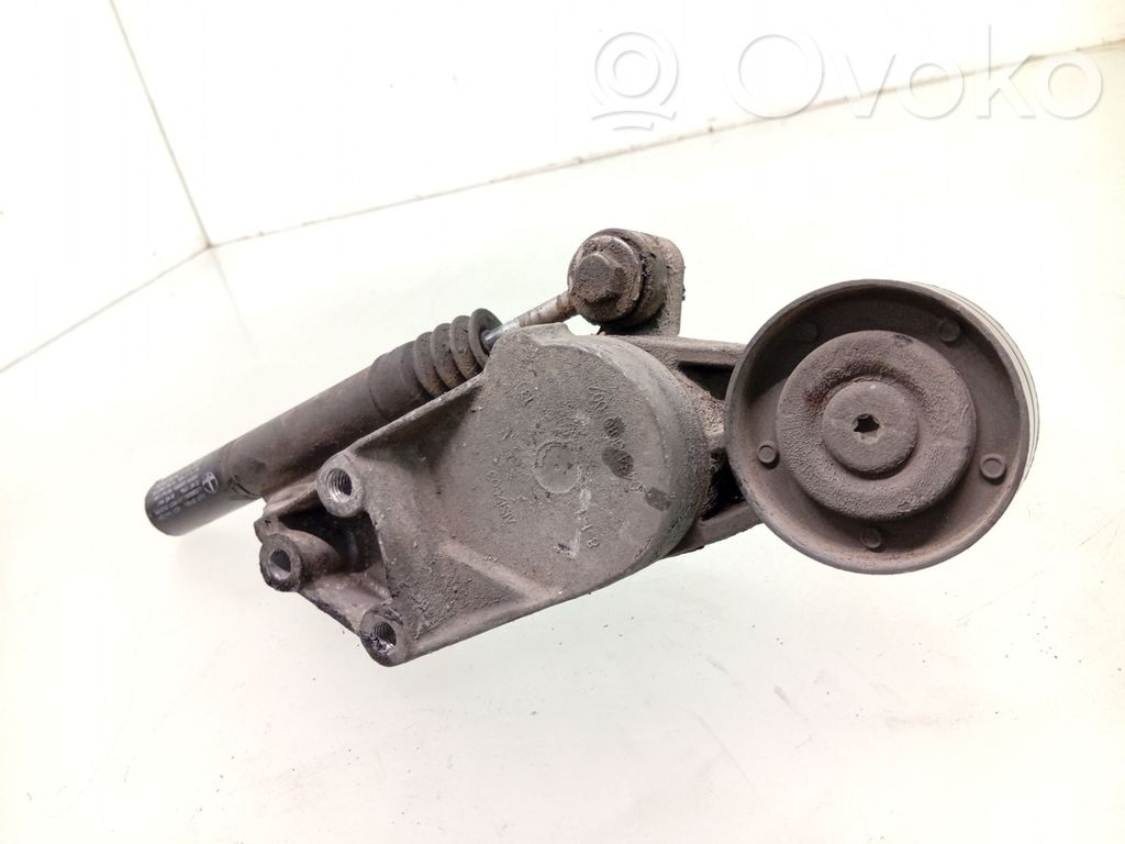 Volkswagen Golf IV Întinzător curea generator/alternator 