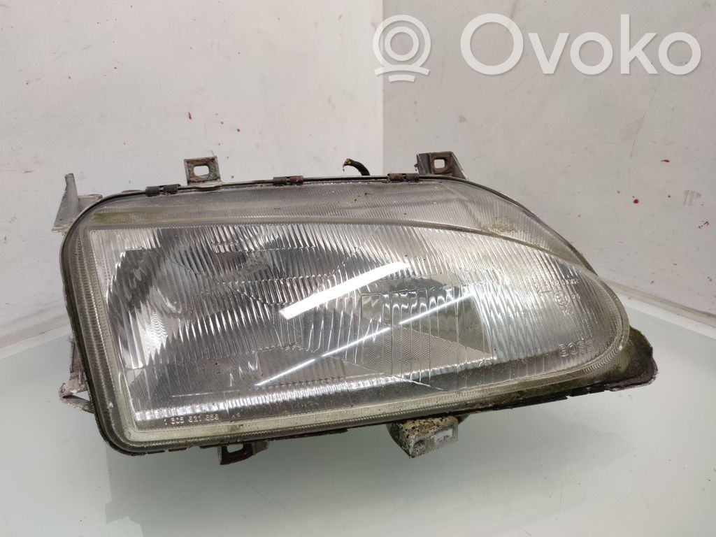 Lampa przednia   0301049312