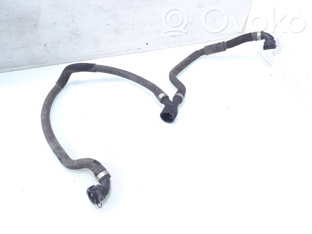 BMW X5 E70 Engine coolant pipe/hose 