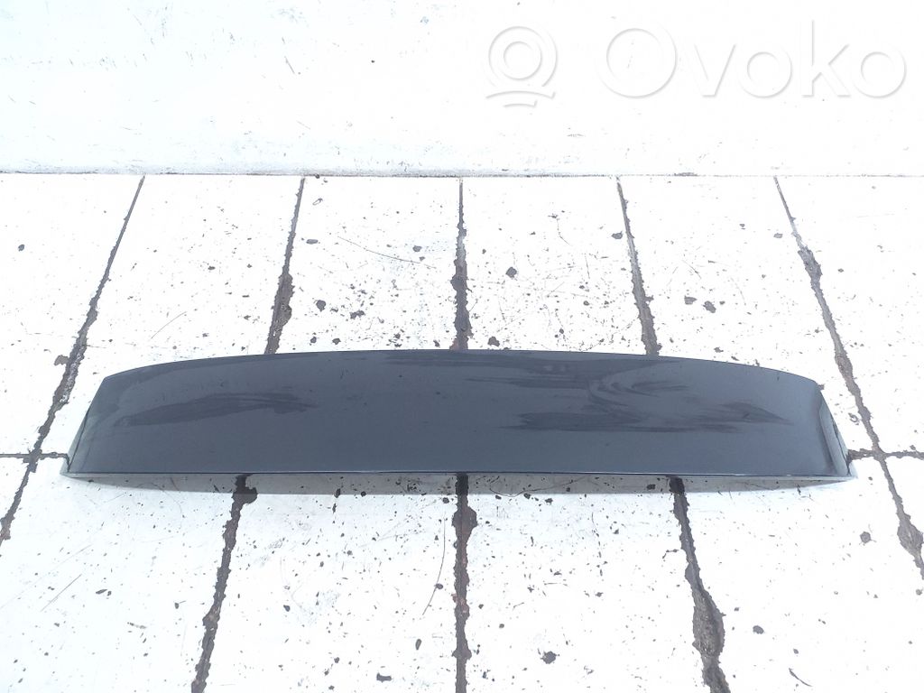 Spoileris galinio dangčio   7152494