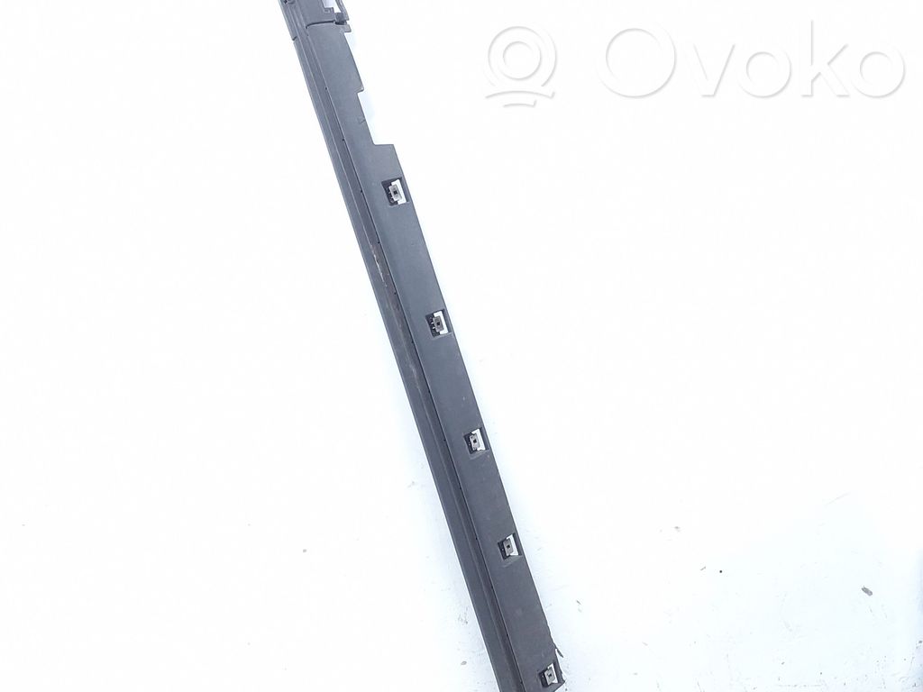 Sill   EM2BR101D57A