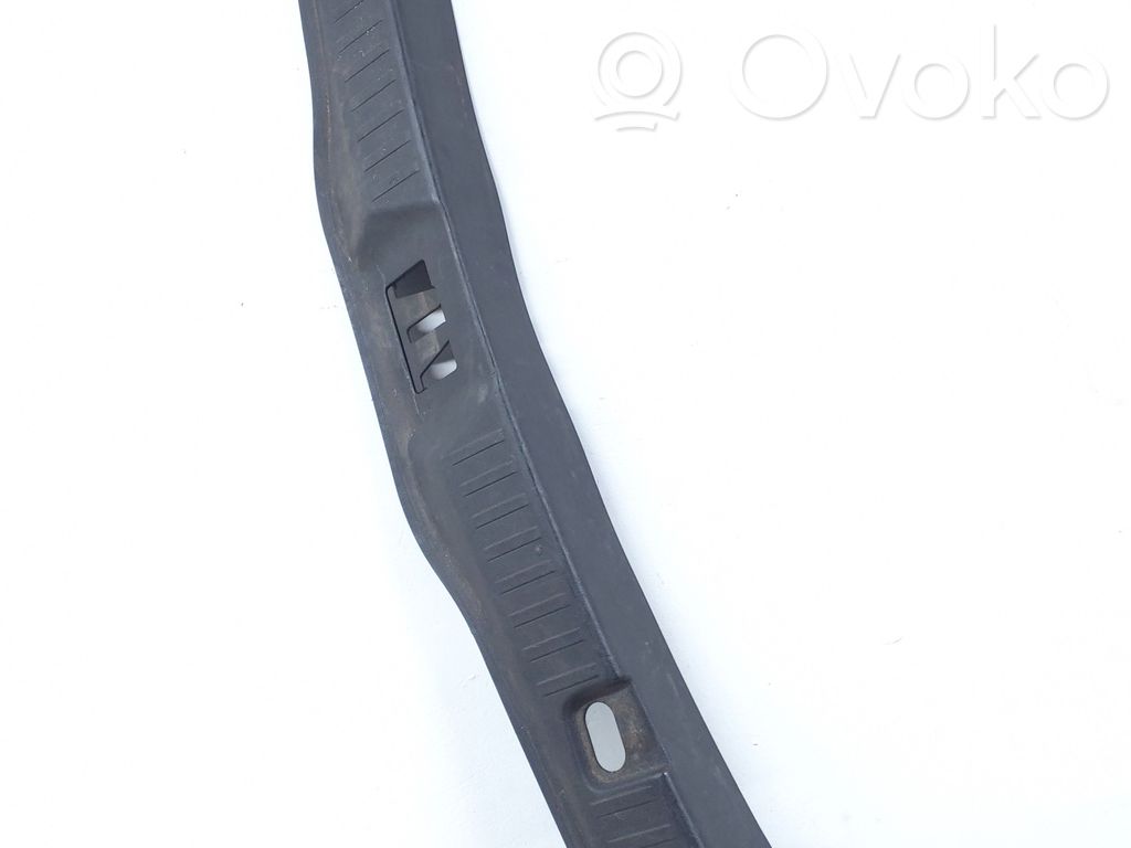 Protector del borde del maletero/compartimento de carga   EM2BR406A64AHW,EM2BR406A64A
