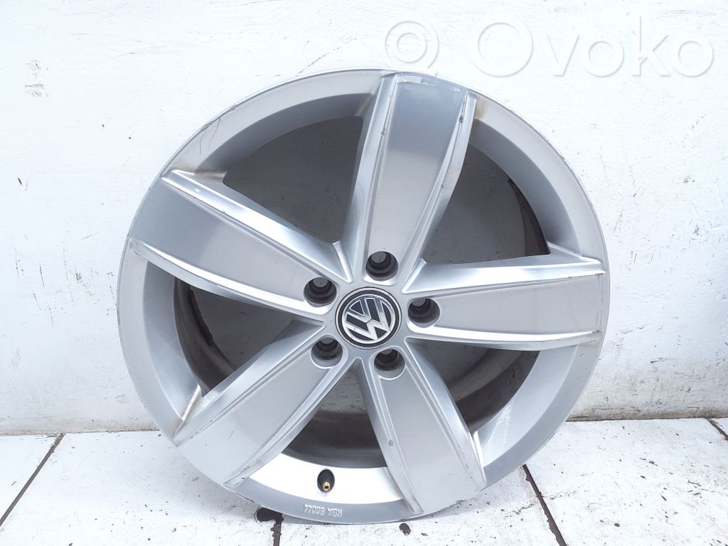 Volkswagen PASSAT B8 R17-alumiinivanne 