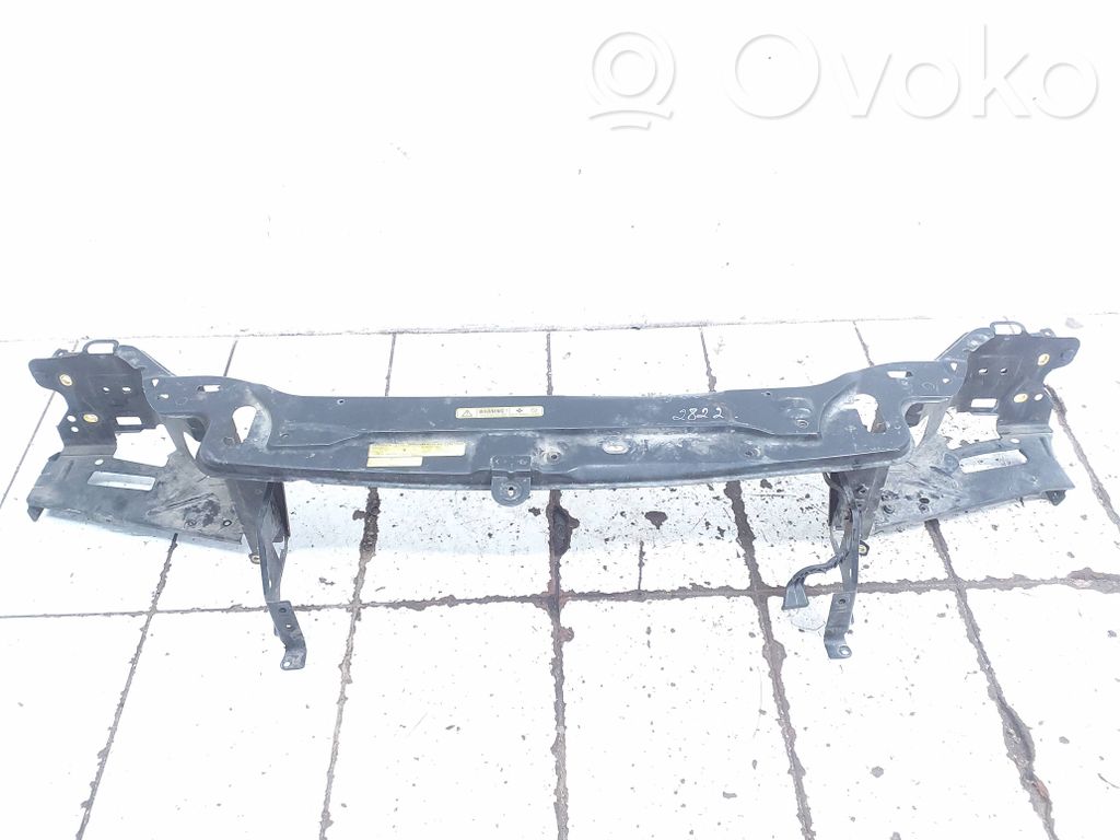 Volvo XC90 Panel mocowania chłodnicy / góra