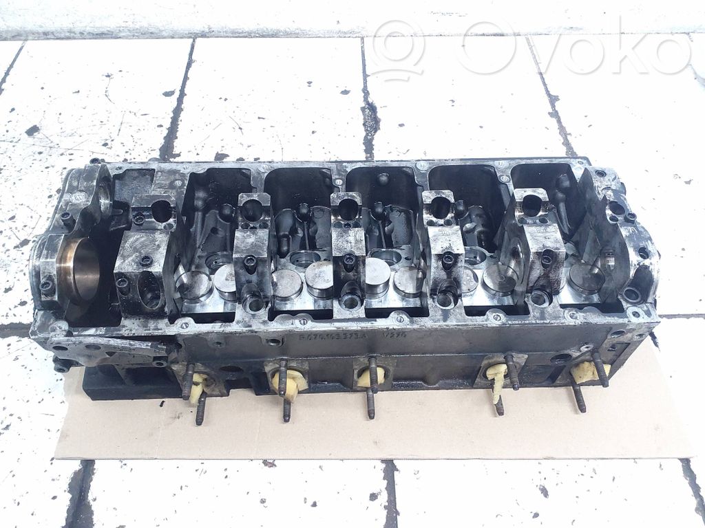 Volkswagen Phaeton Engine head 