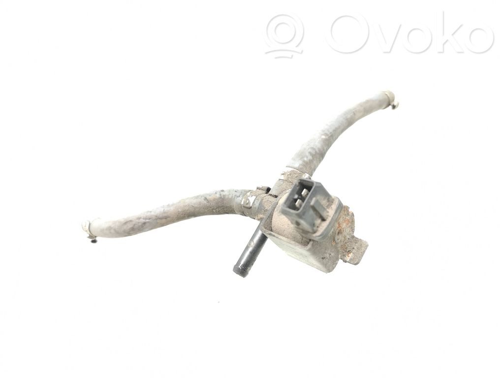 Audi A4 S4 B5 8D Electroválvula del turbo 