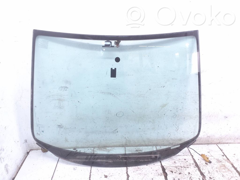Front windscreen/windshield window   AS1