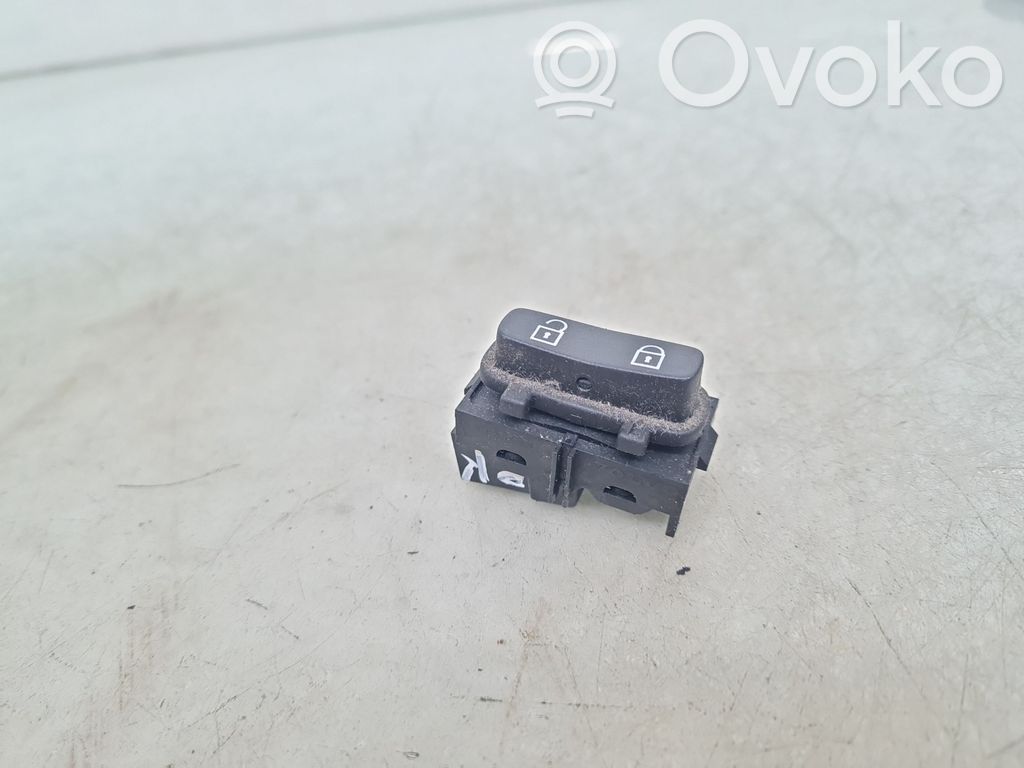 Volvo V70 Buton comutator închidere centralizată 