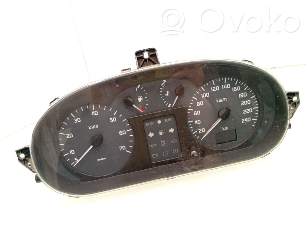Renault Megane I Speedometer (instrument cluster) 