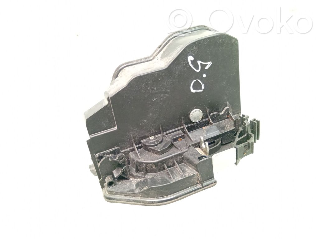BMW 3 F30 F35 F31 Încuietoare ușă spate