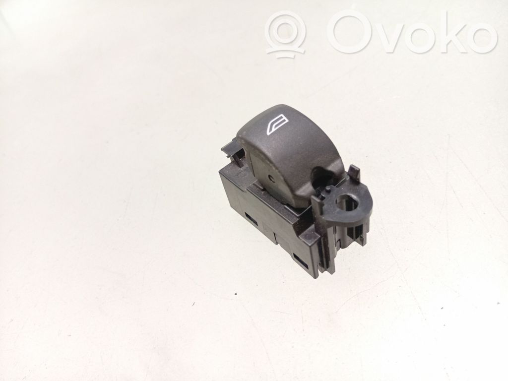 Volvo V70 Interruttore di controllo dell’alzacristalli elettrico 