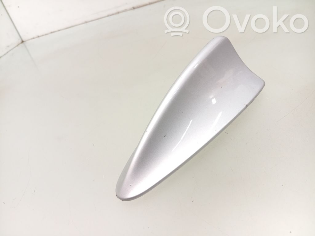 BMW 5 E60 E61 Copertura dell’antenna tetto (GPS)